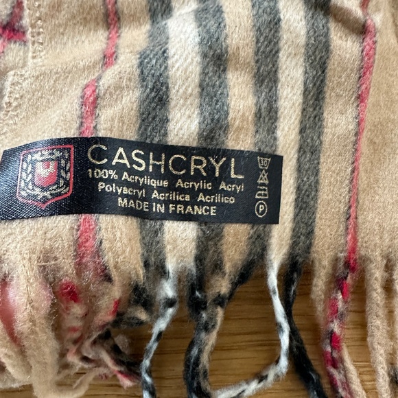 CASHCRYL Soft Plaid Fringe Scarf Made in France - Picture 2 of 4